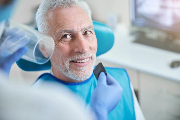 ¿Qué personas no pueden usar implantes dentales?